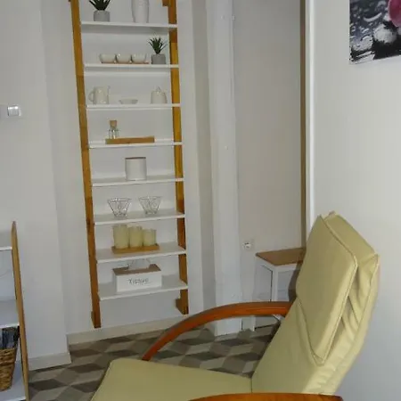 Apartma Nadja With Private Parking דירה *